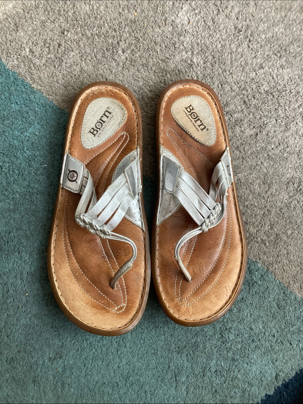 Born Silver Braided Leather Toe-Post Sandals Sz 10